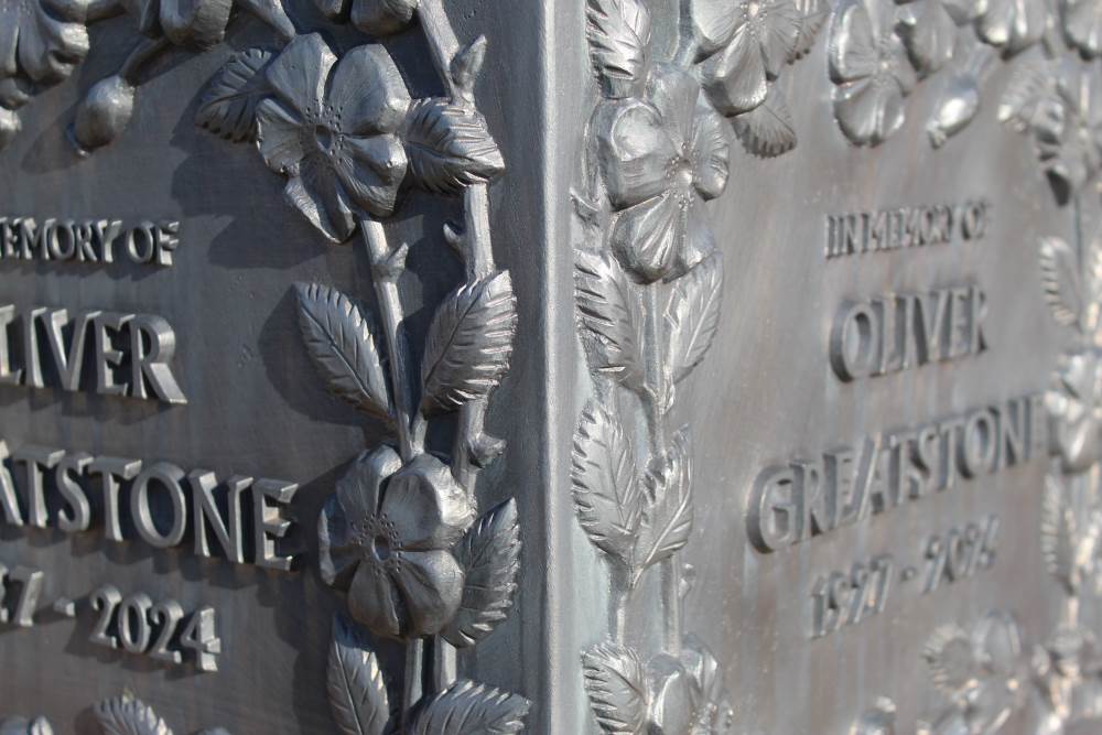 ARTS AND CRAFTS BESPOKE LEAD PLANTER - Image 6