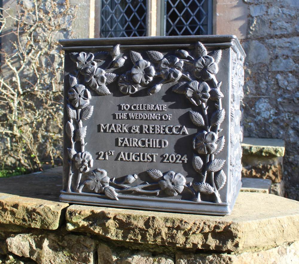 ARTS AND CRAFTS BESPOKE LEAD PLANTER