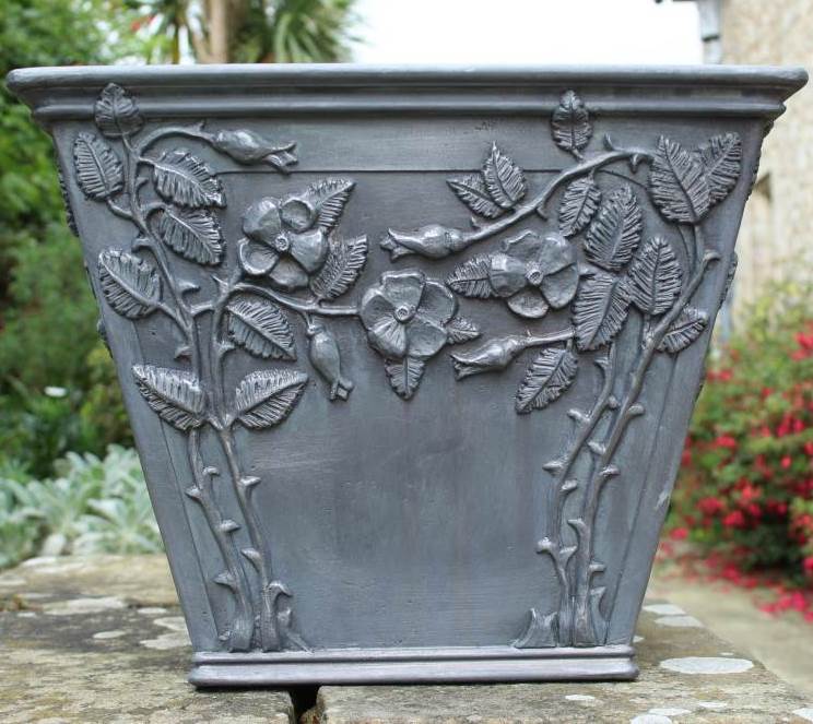 ARTS & CRAFTS LEAD PLANTER - Image 6