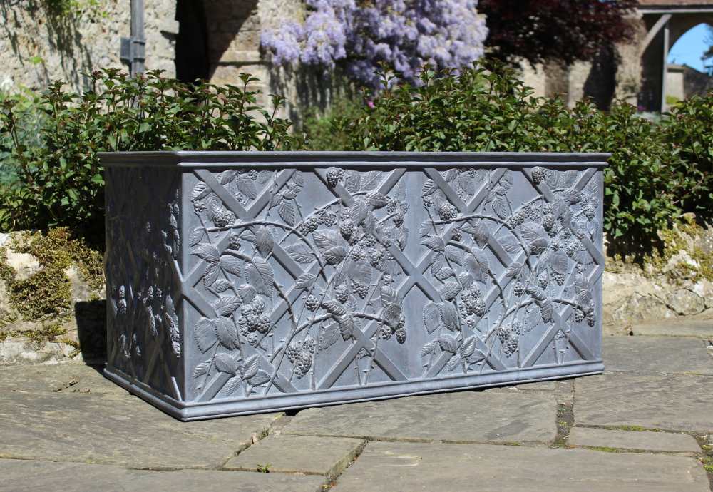 TUMBLING BLACKBERRIES LEAD CISTERN - Image 3