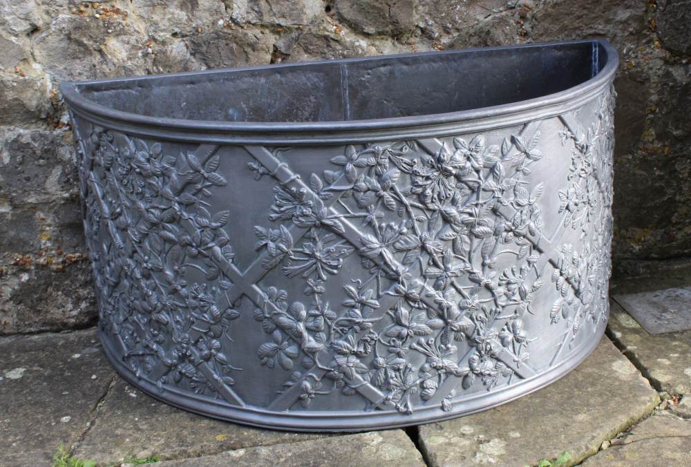 HONEYSUCKLE BLOSSOM DEMI-LUNE LEAD PLANTER - Image 3