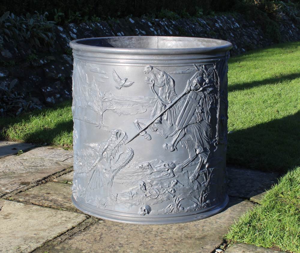 SAINT GEORGE AND THE DRAGON ROUND 3 LEAD PLANTER - Image 7