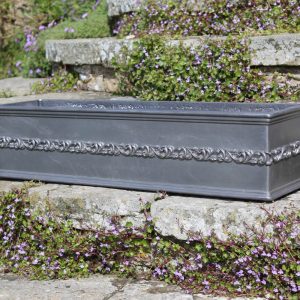 SMALL ACANTHUS PATTERN LEAD WINDOW BOX