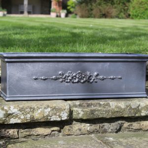 FLORAL SPRAY LEAD WINDOW BOX