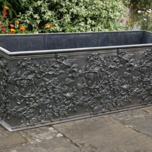 Conkwell lead planter