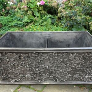 RAMBLING ROSE DOUBLE PANEL LEAD CISTERN