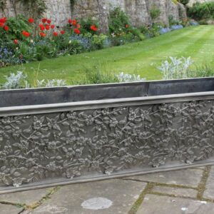 RAMBLING ROSE TRIPLE PANEL LEAD CISTERN
